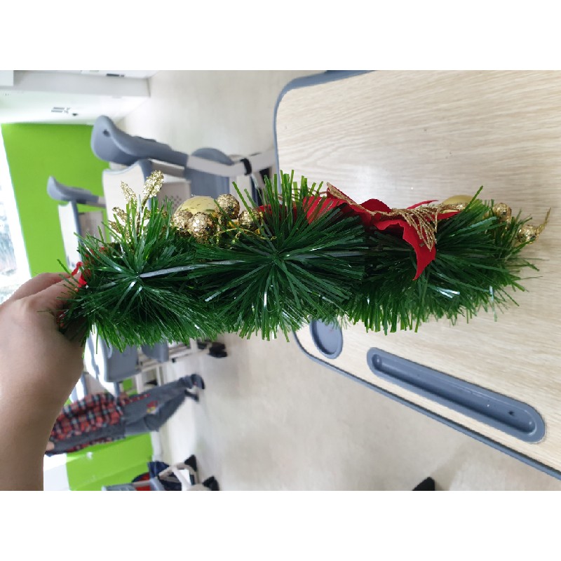 VÒNG TREO CỬA MERRY CHRISTMAS  22895