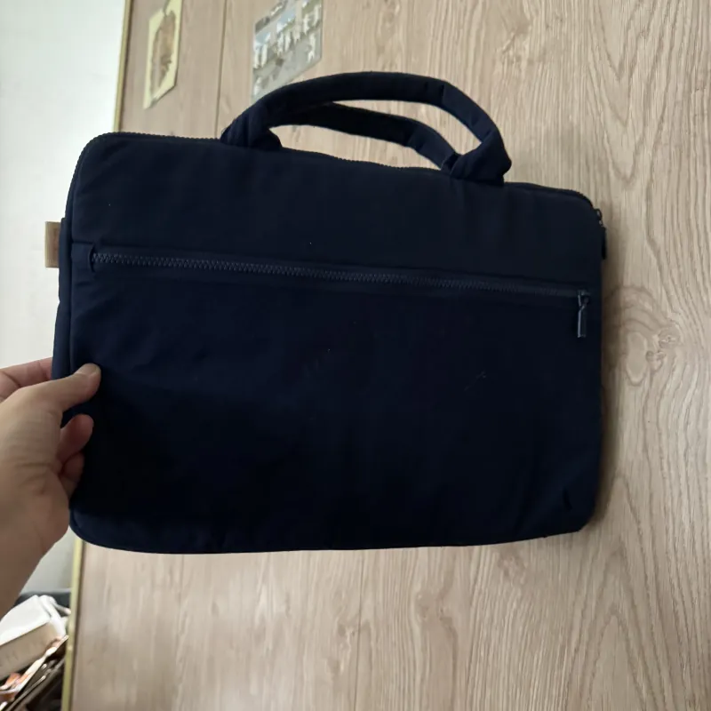 Túi đựng laptop Tòhe 1010159