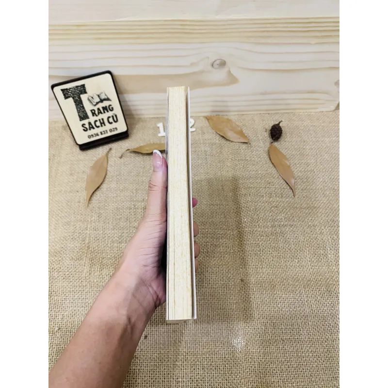 Combo : Khi phụ nữ uống trà + Cho em gần anh chút nữa + Không phải tình hờ 929868