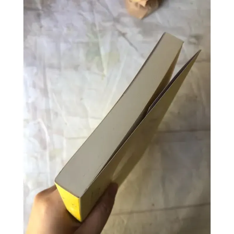 Đội Lốt Da Vàng - R. F. Kuang 739860