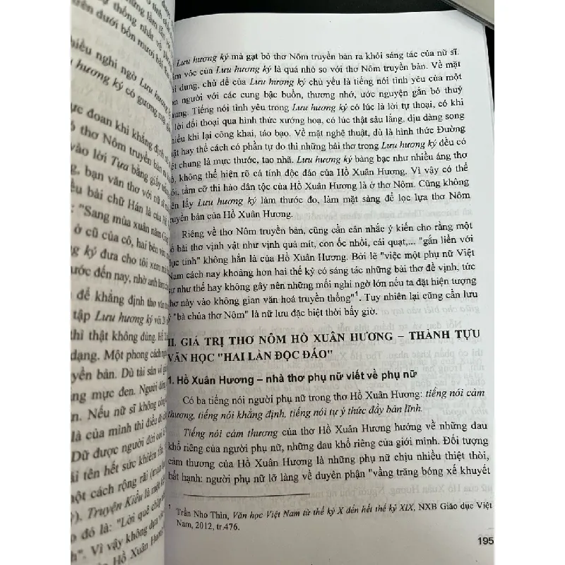 Văn học trung đại Việt Nam - GS,TS. Lã Nhâm Thìn, PGS, TS. Vũ Thanh 698906