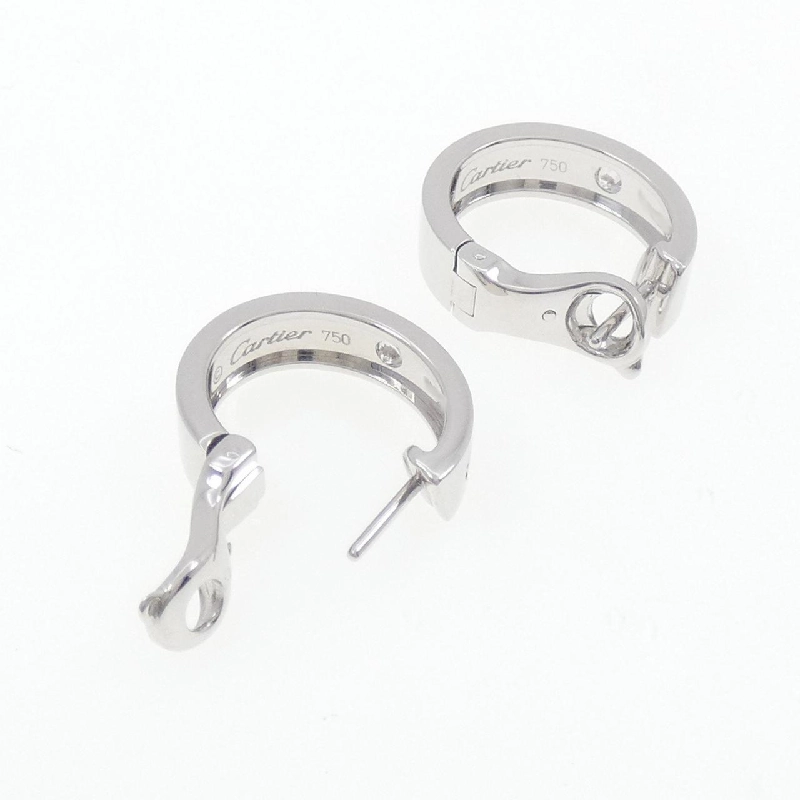 Khuyên tai Cartier Love Half Diamond 666047