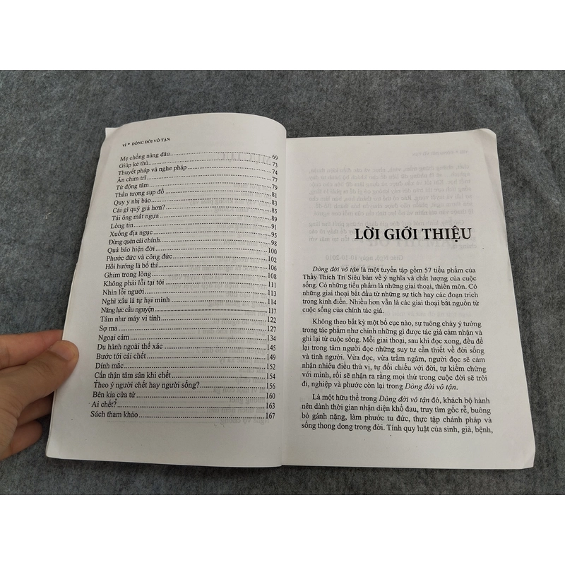 DÒNG ĐỜI VÔ TẬN 549210