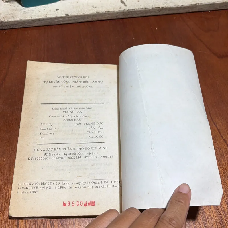 II Sách Võ Thuật: Tự Luyện Công Phá Thiếu Lâm Tự - Võ Sư Từ Thiện, Hồ Tường - 1997 958711