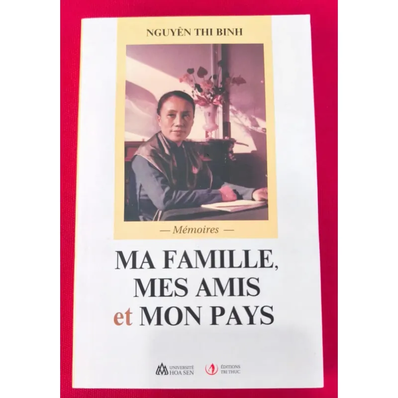 Gia đình-bạn bè và đất nước (bản tiếng Pháp) 745985
