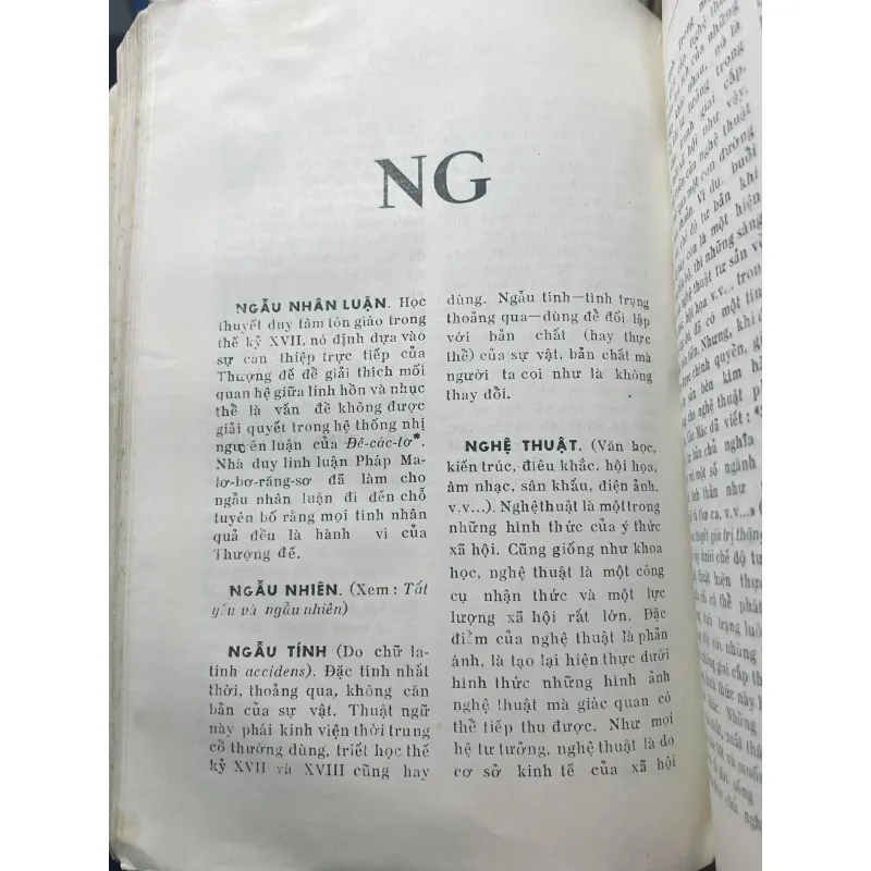 SÁCH TỪ ĐIỂN TRIẾT HỌC 1002318