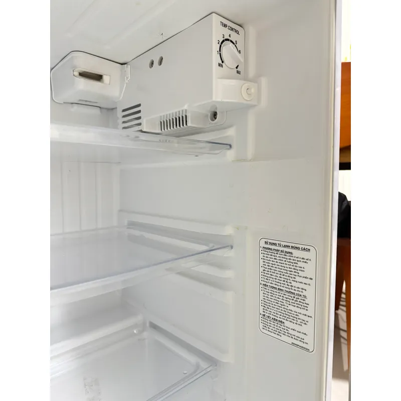 Tủ lạnh AQUA không đóng tuyết 738083