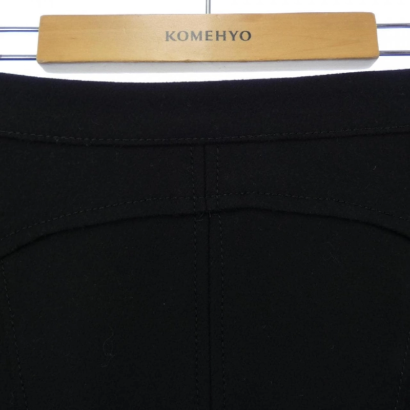 ヌメロヴェントゥーノ N°21 P23IN2S Skirt - Hàng hiệu Authentic 813967