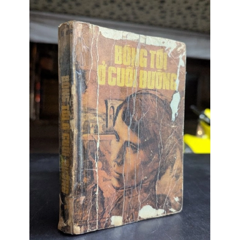 Bóng tối ở cuối đường - Erich Maria Remaque 593619