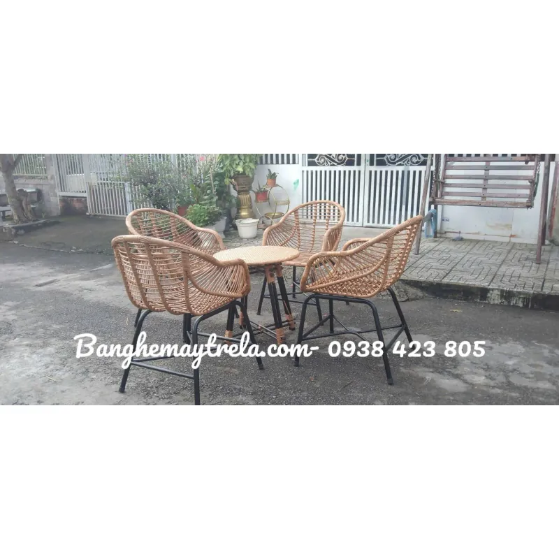 Bàn ghế mây nhựa cho quán cafe 740111