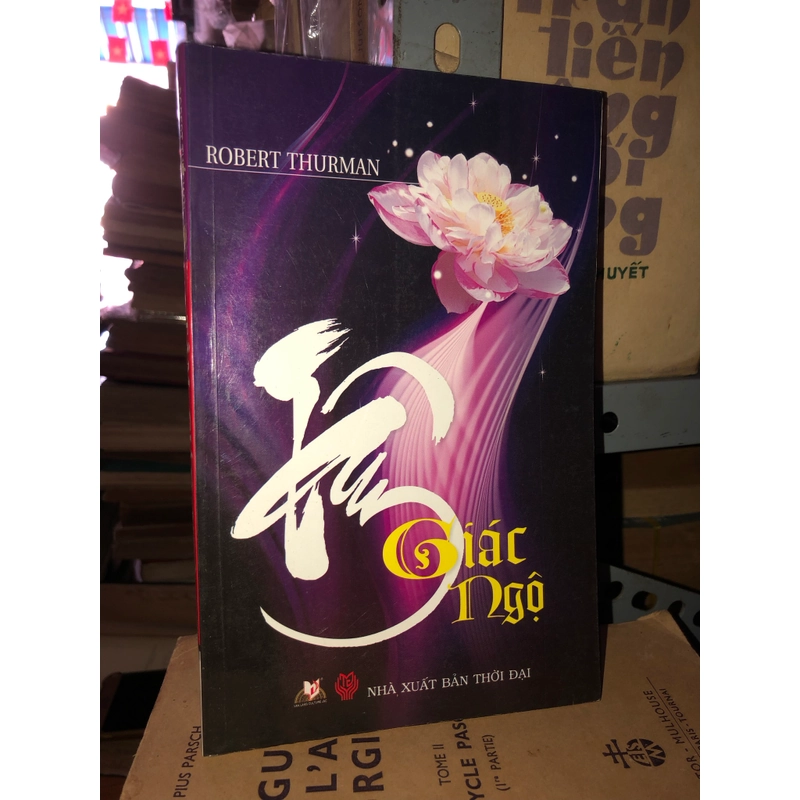 Tâm giác ngộ - Robert Thurman 543340