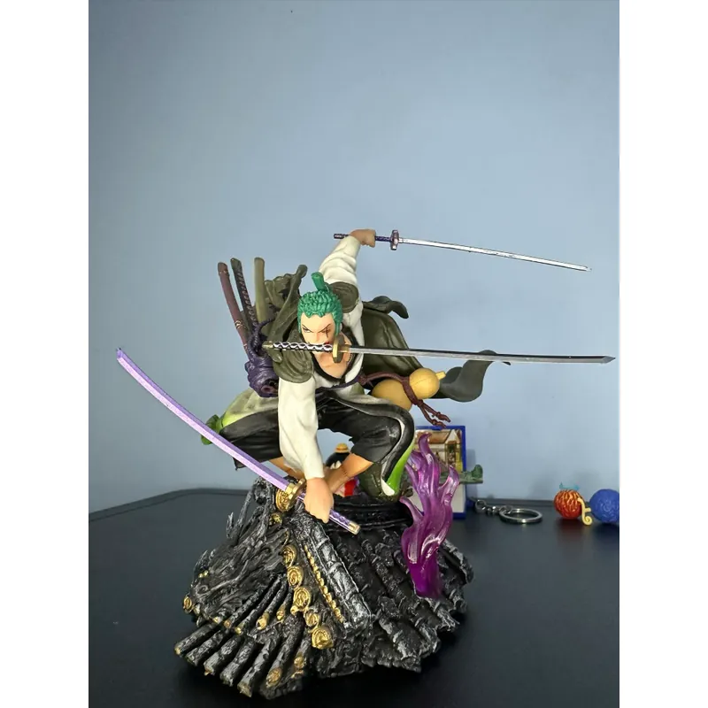 Mô hình zoro one piece  570141