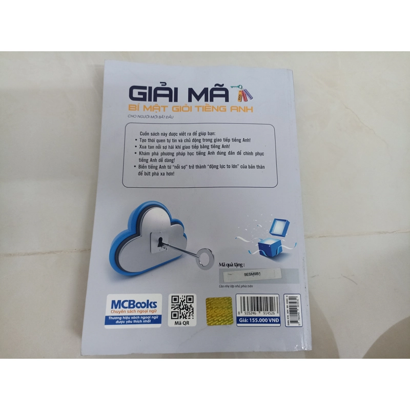 Sách giải mã bí mật giỏi tiếng Anh cho người mới bắt đầu của mcbooks 460751