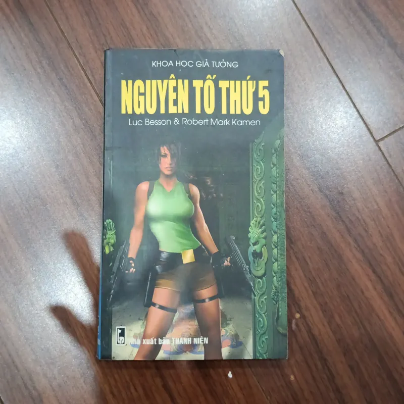 Nguyên tố thứ 5  932253