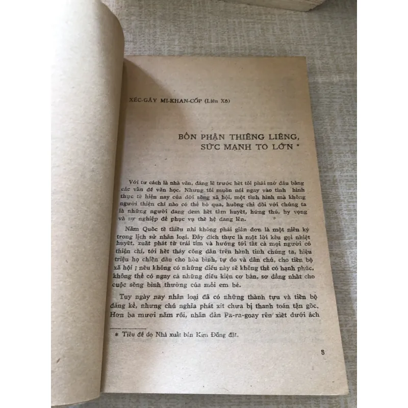 Văn học và trẻ em 973899