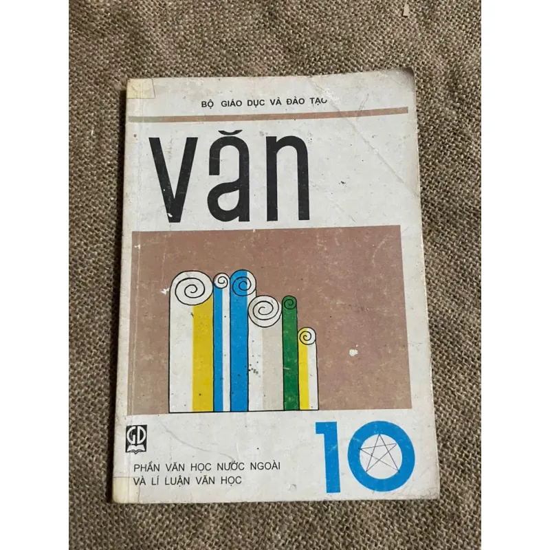 SÁCH GIÁO KHOA XƯA - VĂN 10 571847