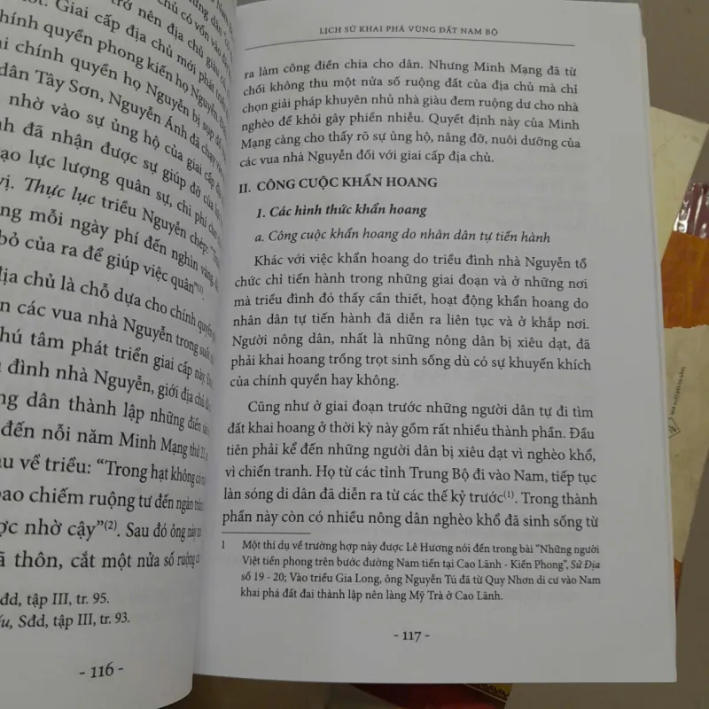 LỊCH SỬ KHAI PHÁ VÙNG ĐẤT NAM BỘ - HUỲNH LỨA 705357