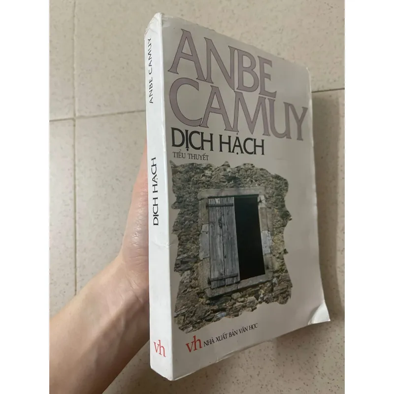 Albert Camus – Dịch Hạch 604933