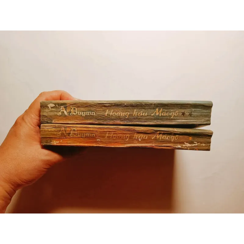 Hoàng Hậu Mácgô - Alexandre Dumas  746355