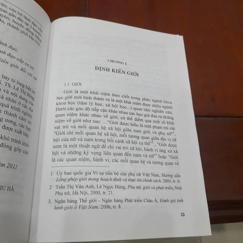 NỮ LÃNH ĐẠO và ĐỊNH KIẾN GIỚI 605422