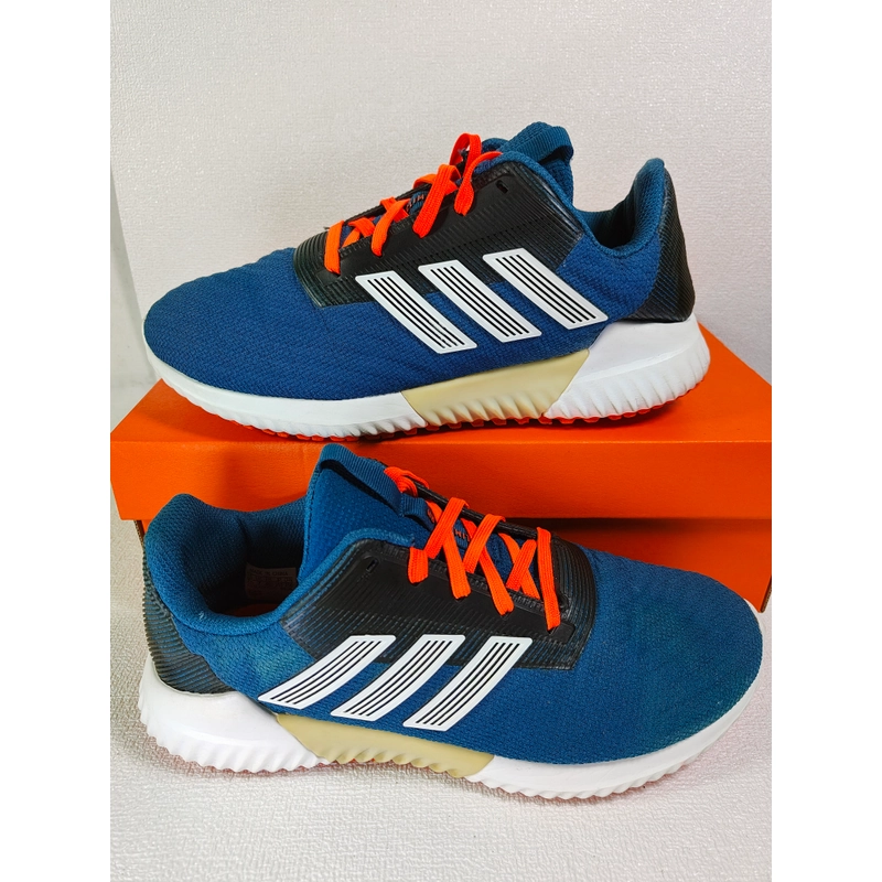 Giày Adidas chạy bộ size 40 màu xanh chính hãng 523303