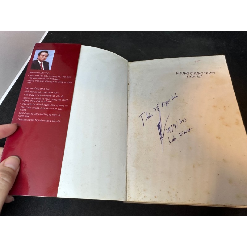 Những chứng nhân lịch sử (2003) - Có chữ ký tác giả Lưu Vinh New 70% SBM0304 Oreka-Blogmeo 64484