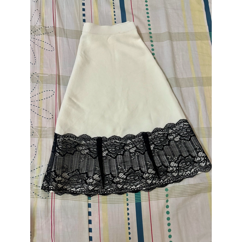 Chân váy Bebe  448045