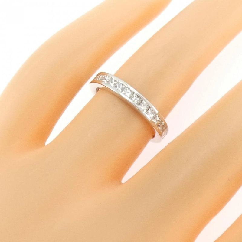 Nhẫn kim cương vĩnh cửu K18WG 1.44CT - Hàng hiệu Authentic 851609