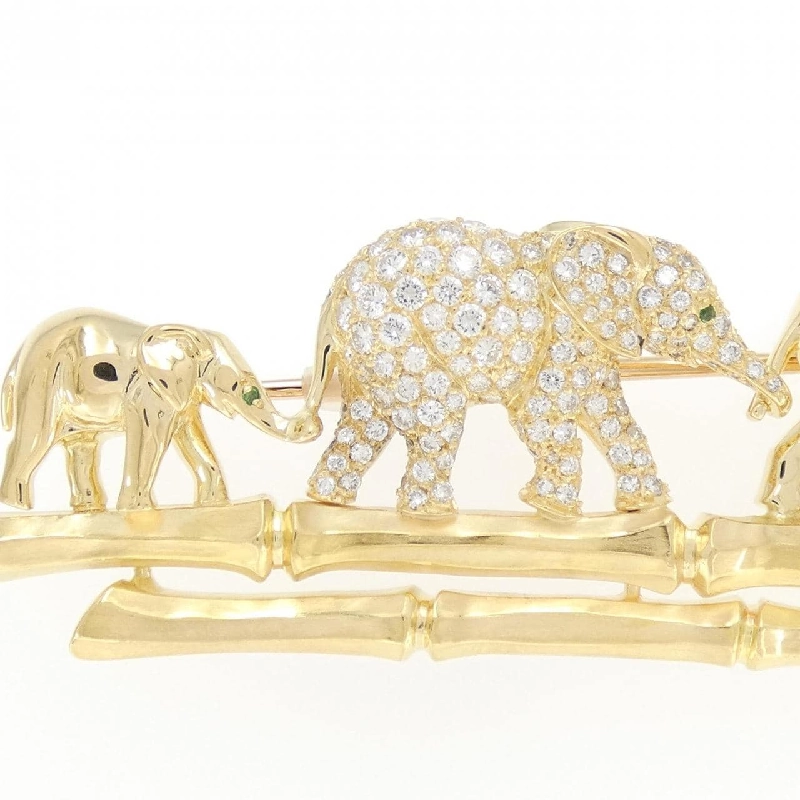 Brooch TSAVO của Cartier 665389