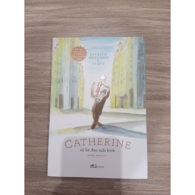 Catherine - Cô bé đeo mắt kính 136258