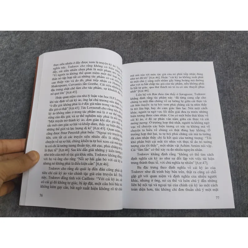 TIẾP NHẬN CẤU TRÚC VĂN CHƯƠNG - HỒ THẾ HÀ 570619