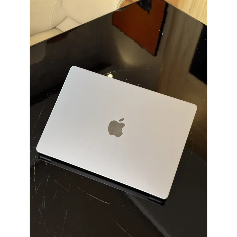   MacBook Pro 14 inch M1 Pro 2021 1047072