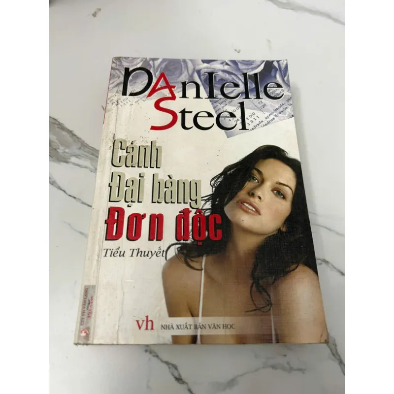 Cánh đại bàng đơn độc – Danielle Steel 604196