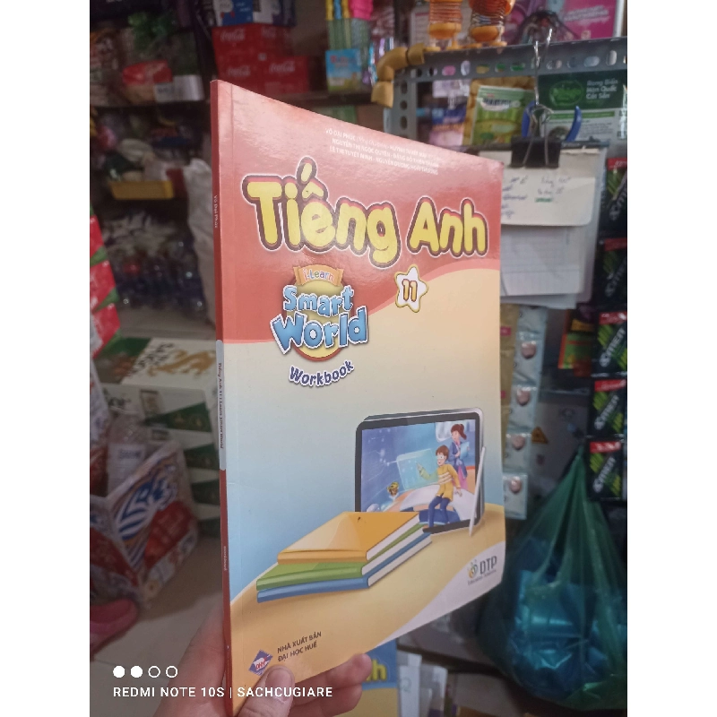 (TẶNG BOOKMARK) tiếng anh 11 workbook 2023 mới 90% chưa viết còn code Giáo khoa RBK2702 953703