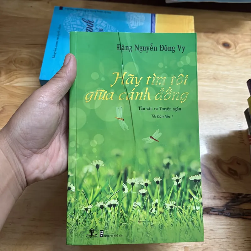 II Combo Sách: 14 Cuốn Văn Học Nhiều Thể Loại 703666