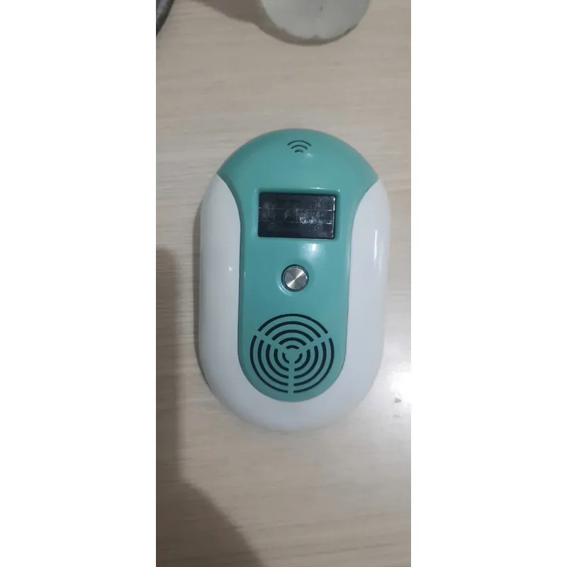 Máy đuổi chuột và côn trùng electronic smart 716450