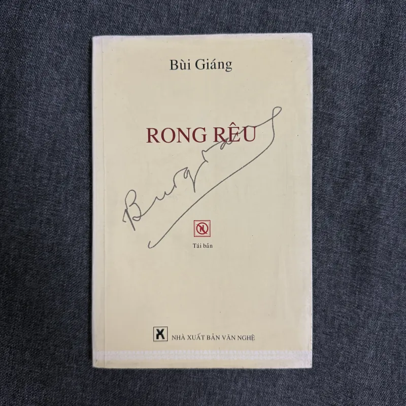 Rong rêu - Bùi Giáng 786346