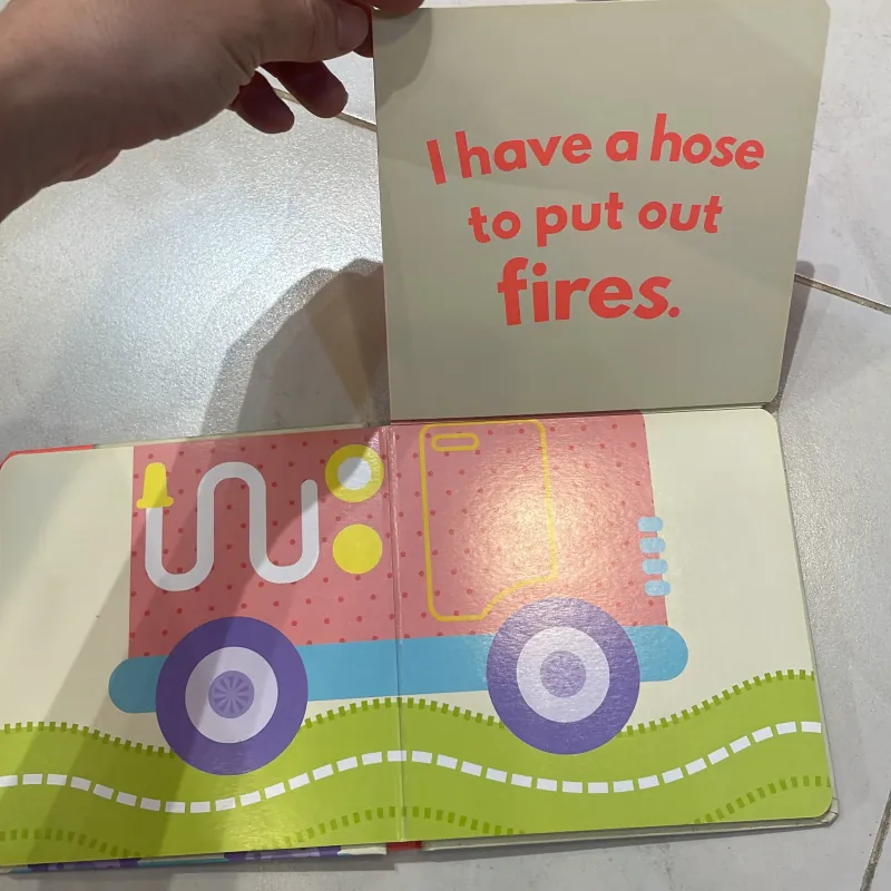 NGOẠI VĂN tiếng anh trẻ em: GUESS WHAT ? VEHICLE - Fold out book ! Little beginners  1027576