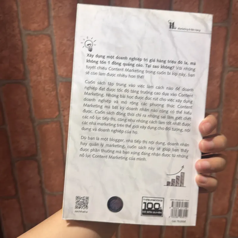 Sách content is king 1021175