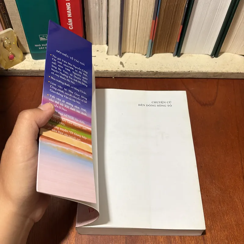 II Chuyện Dã Sử: Chuyện Cũ Bên Dòng Sông Tô - Viên Mai Nguyễn Công Chí - 2010 719513