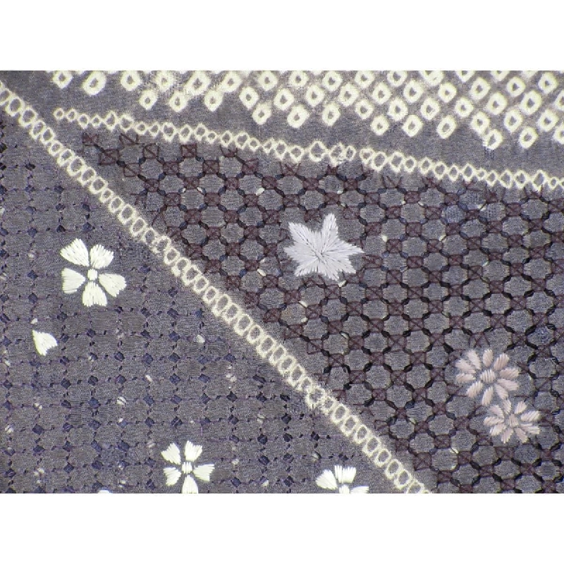 Áo kimono thăm viếng thêu tổng hợp kích thước L - Hàng hiệu Authentic 883171