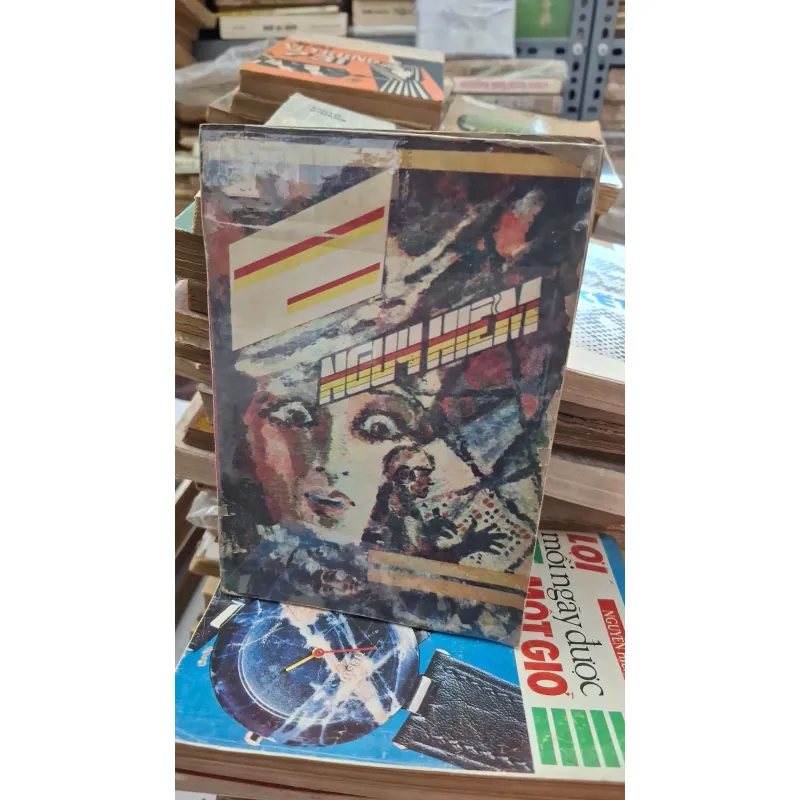 Nguy Hiểm - Tiểu thuyết (có thể là trinh thám/kinh dị) 603675