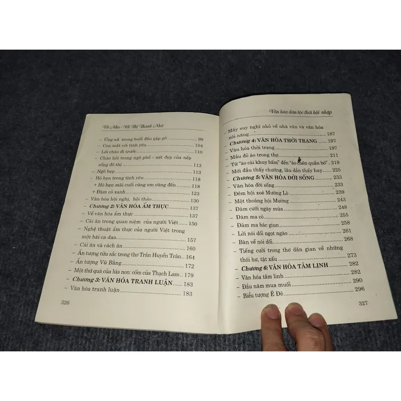 VĂN HOÁ DÂN TỘC THỜI HỘI NHẬP 957432