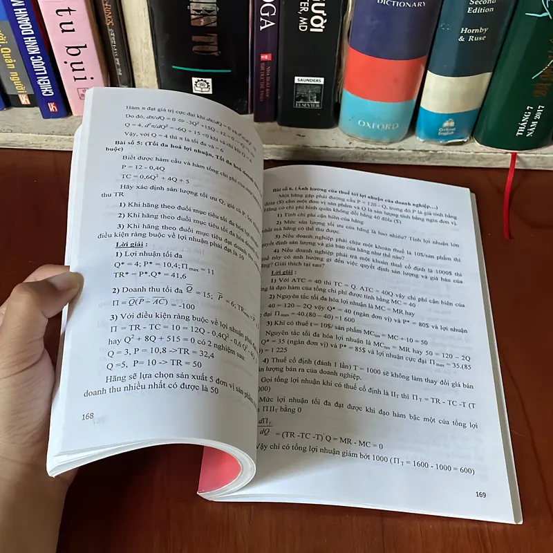 II Giáo Trình: Kinh Tế Học Vi Mô - PGS.TS. Vũ Kim Dũng - 2011 562676