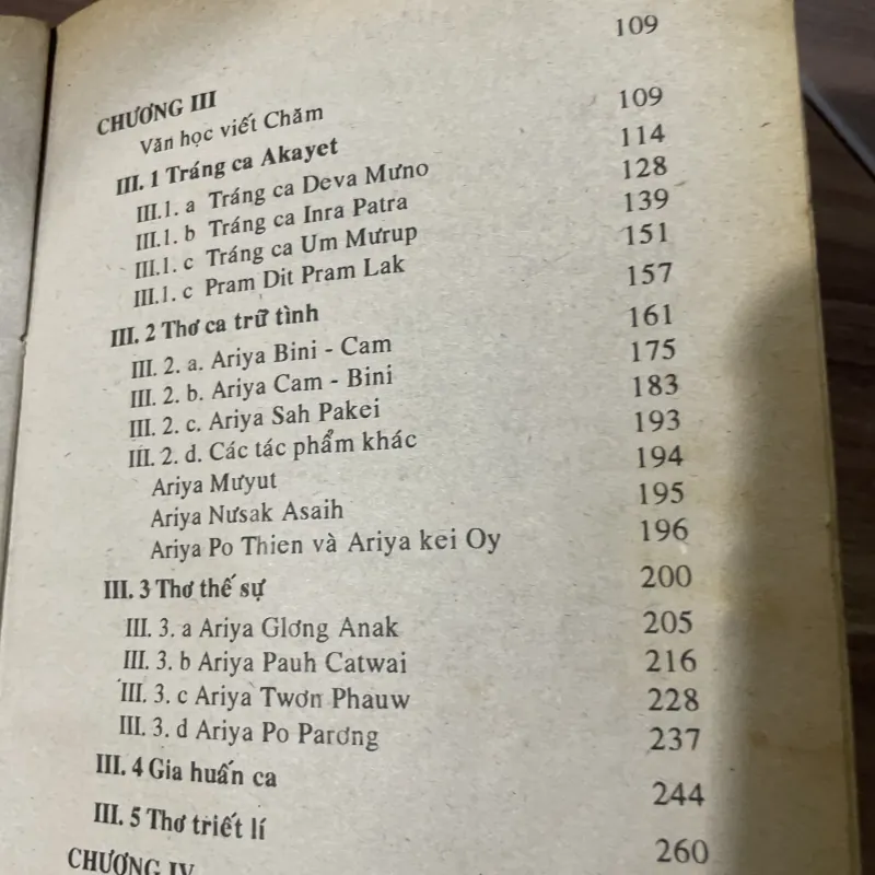 Văn học Chăm - INRASARA  748017