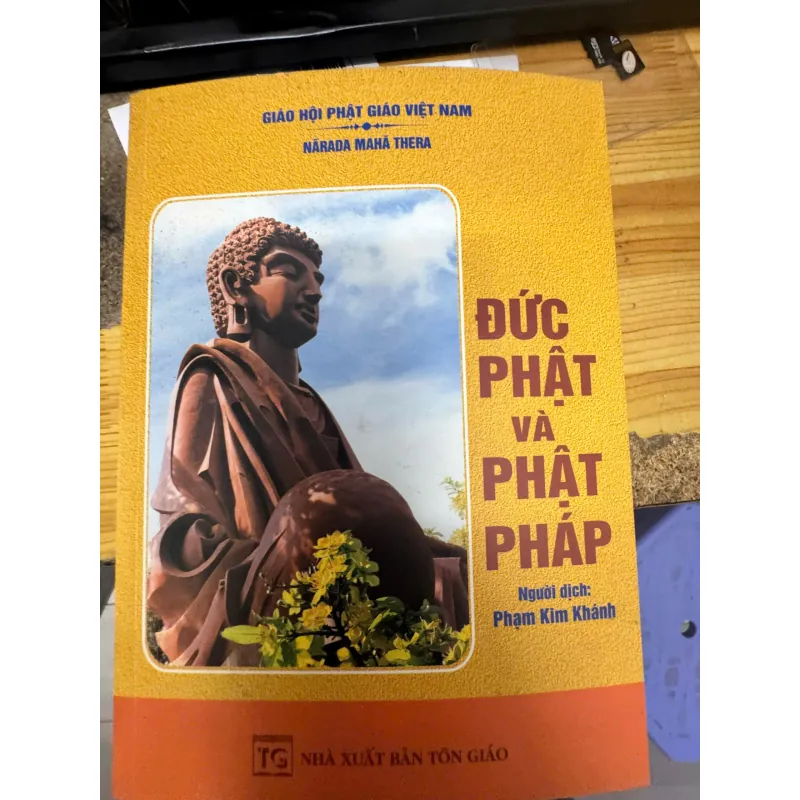 SÁCH ĐỨC PHẬT VÀ PHẬT PHÁP 150K 1040212
