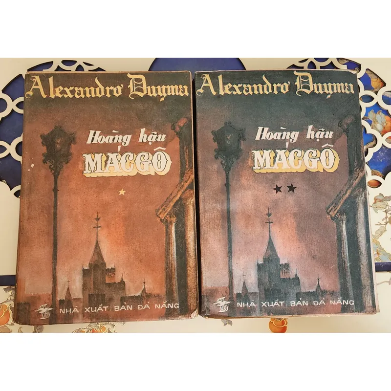 Alexandre Dumas cha - trọn bộ 2 tập HOÀNG HẬU MARGOT 703496