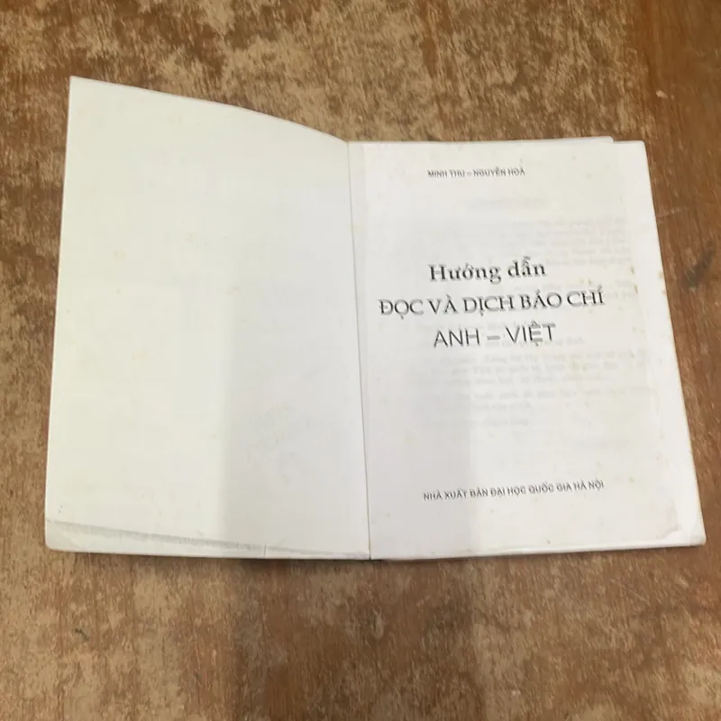 HƯỚNG DẪN ĐỌC VÀ DỊCH BÁO CHÍ ANH VIỆT- CẨM NANG LUYỆN VIẾT TIẾNG ANH COMBO 698403