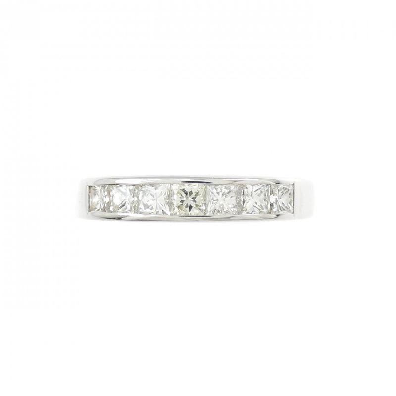 Nhẫn kim cương PT900 0.74CT 670096