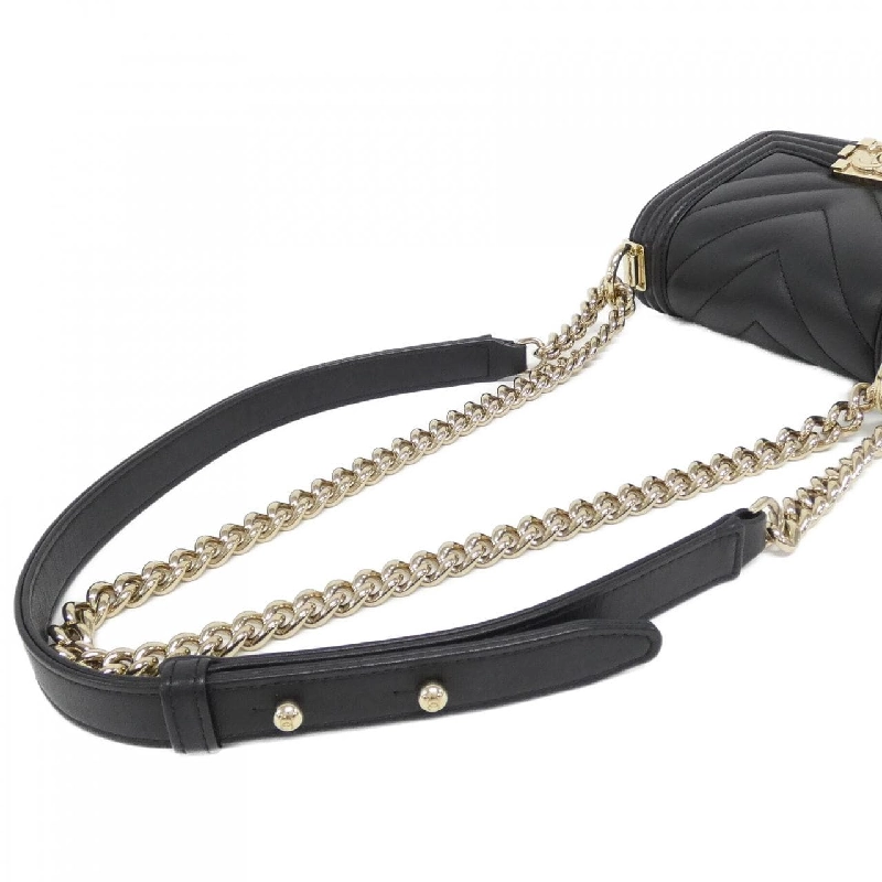 Túi xách vai Boy Chanel dòng 67364 613235